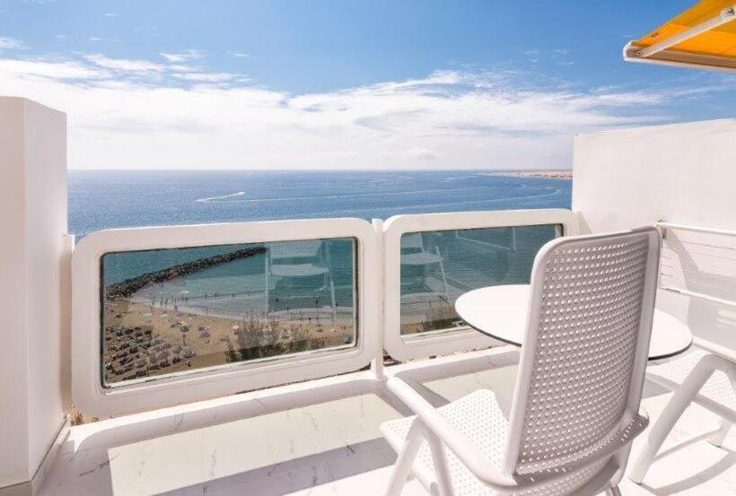 海の見えるスーペリアジュニアスイート, Europalace