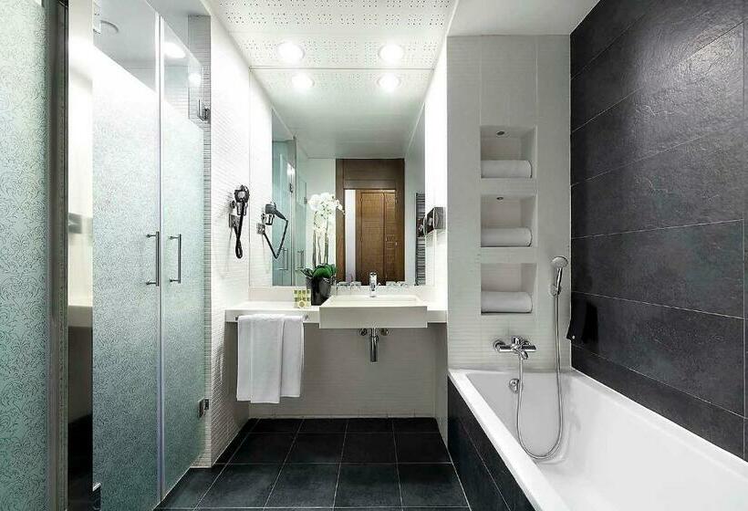 חדר סופריור, Eurostars Madrid Congress