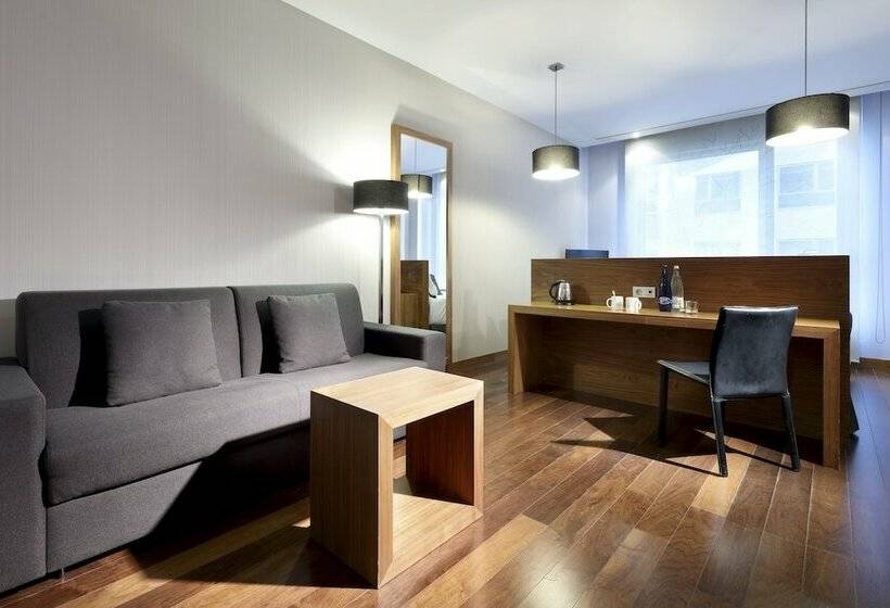 חדר סופריור, Eurostars Madrid Congress