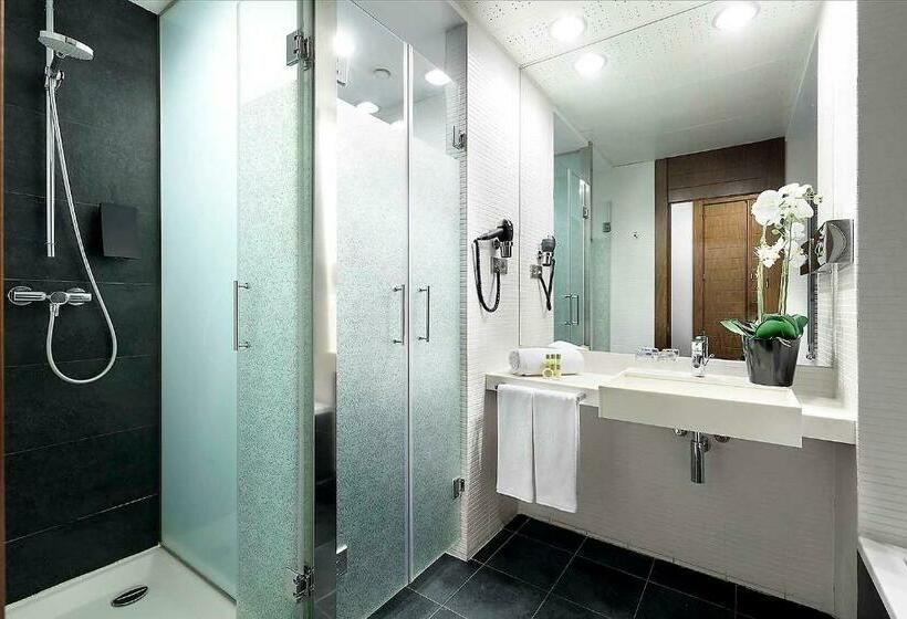 חדר סטנדרט, Eurostars Madrid Congress