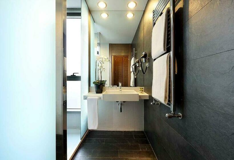 חדר סטנדרט, Eurostars Madrid Congress