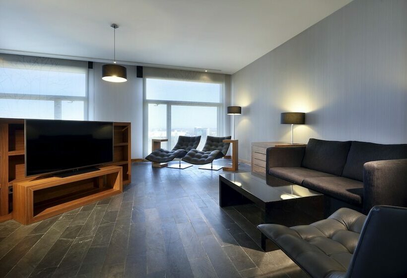 סוויטה, Eurostars Madrid Congress