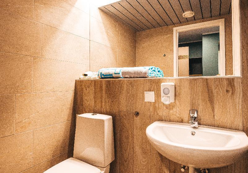 اتاق استاندارد, Go Hotel Shnelli