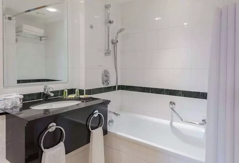 ２ダブルベッドのスタンダードルーム, Hilton Newcastle Gateshead