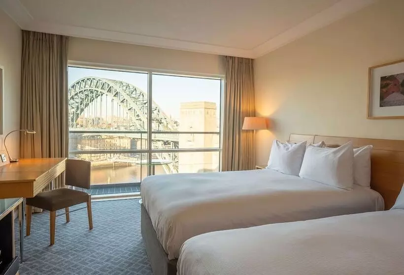 ２ダブルベッドのスタンダードルーム, Hilton Newcastle Gateshead