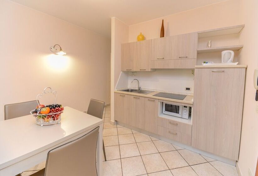آپارتمان 2 خوابه, Il Sogno Apartments