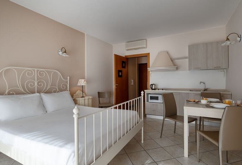 Студио Стандарт Вид на Сад, Il Sogno Apartments