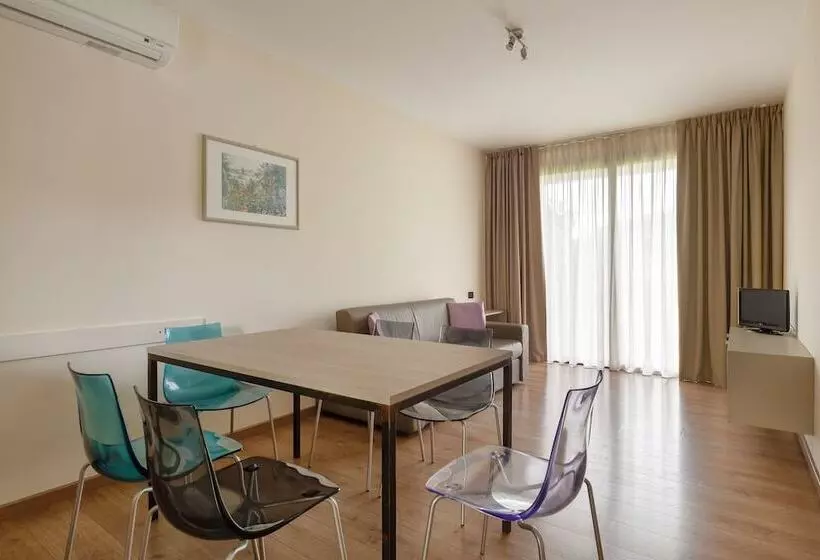 Huoneisto 1 Makuuhuone Puutarhanäkymä, Il Sogno Apartments