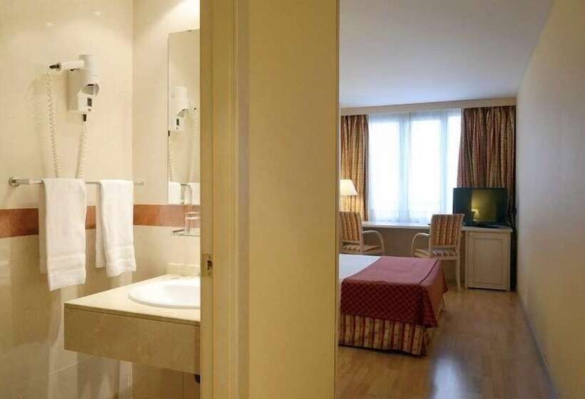 اتاق استاندارد, Luze Castellana