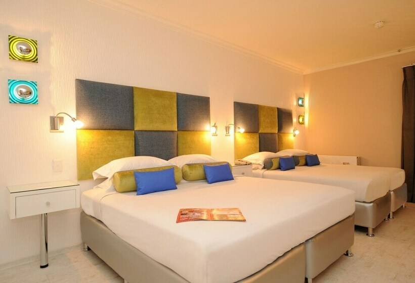 חדר משפחתי דלוקס, Peermont Metcourt Suites