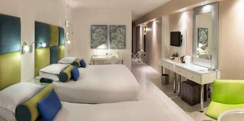 חדר משפחתי דלוקס, Peermont Metcourt Suites