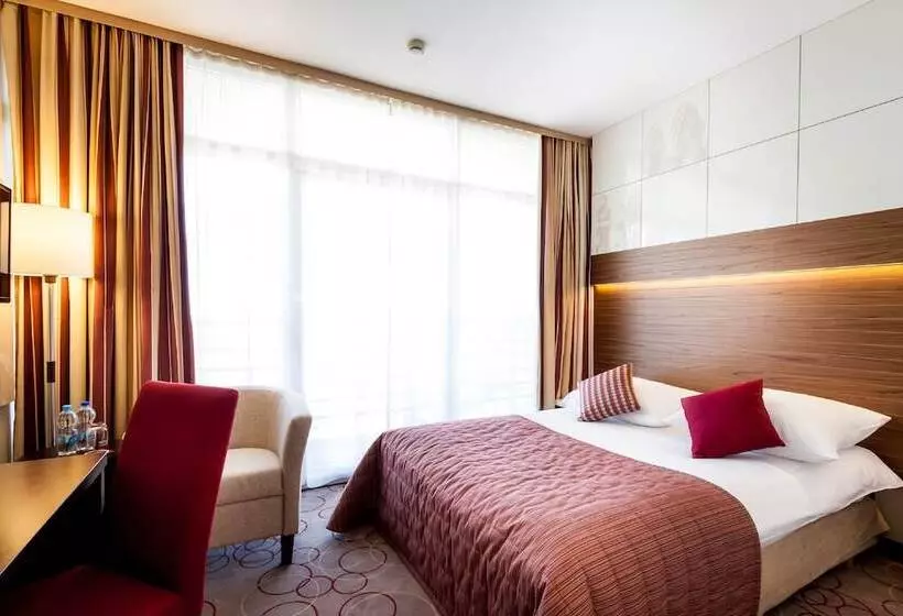 اتاق استاندارد, Qubus Hotel Kraków