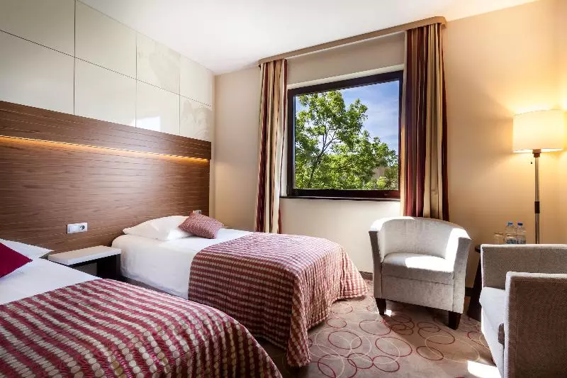 اتاق استاندارد, Qubus Hotel Kraków