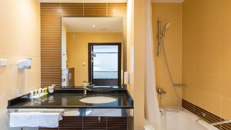 سوییت جونیور, Qubus Hotel Kraków