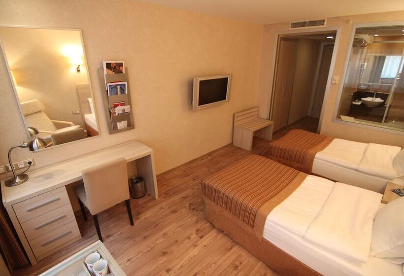 Quarto standard, Ramada By Wyndham Ankara