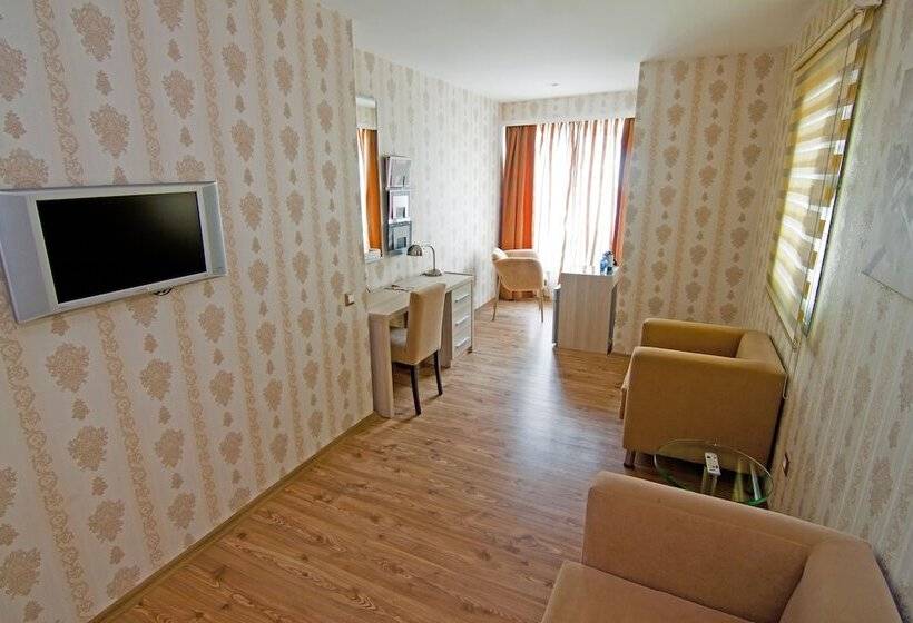 Suite, Ramada By Wyndham Ankara