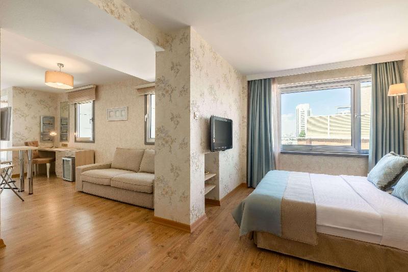 Suite, Ramada By Wyndham Ankara