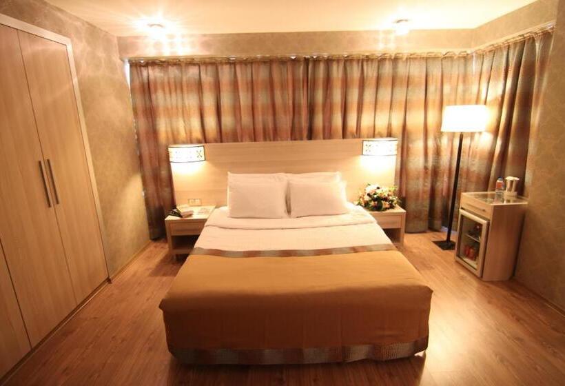 Quarto deluxe, Ramada By Wyndham Ankara