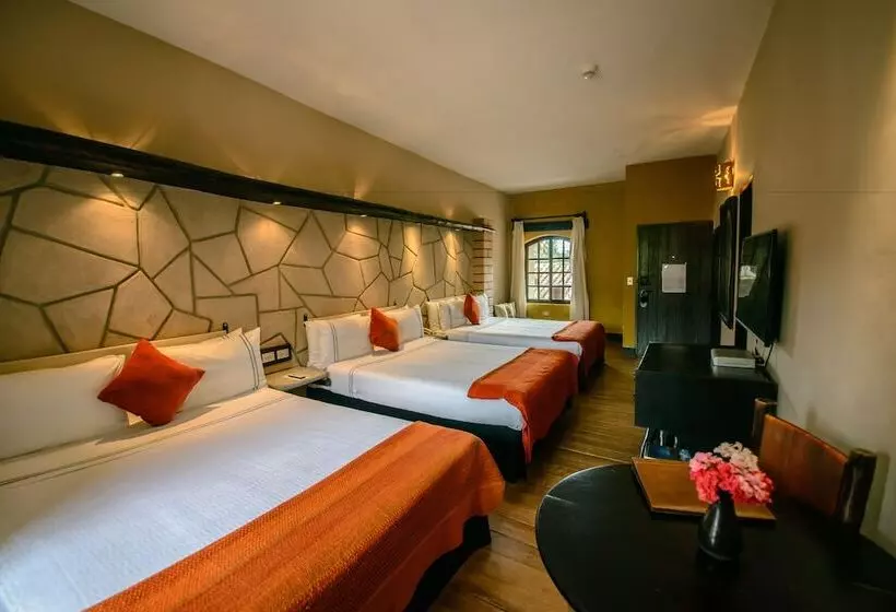 اتاق استاندارد سه نفره, Sonesta Posadas Del Inca   Valle Sagrado Yucay Urubamba