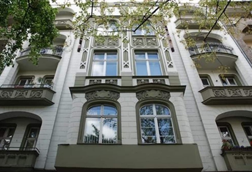 اتاق استاندارد سه نفره, Spreewitz Am Kurfurstendamm