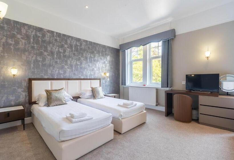 חדר משפחתי, Tinto