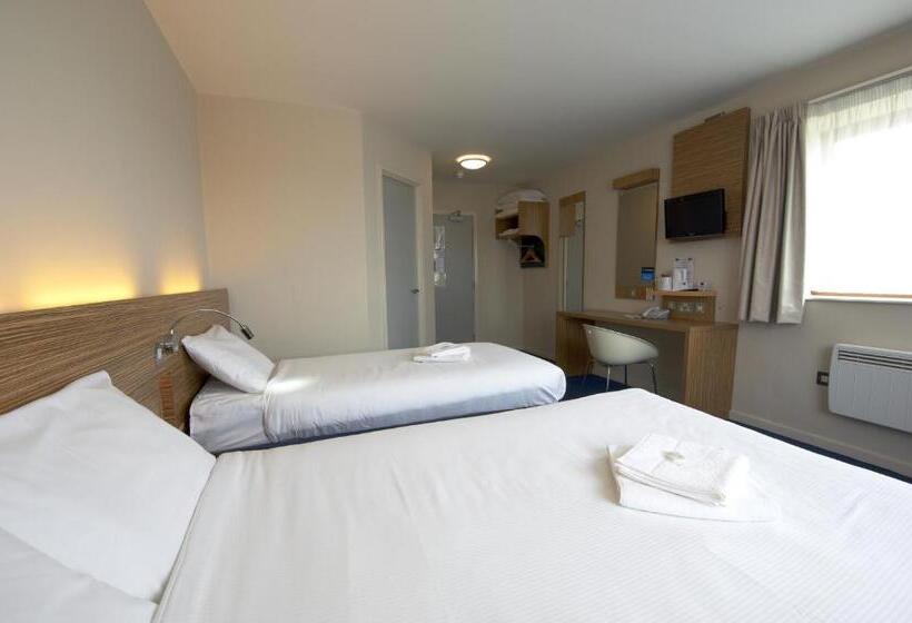 חדר משפחתי, Travelodge Hotel Limerick Ennis Road