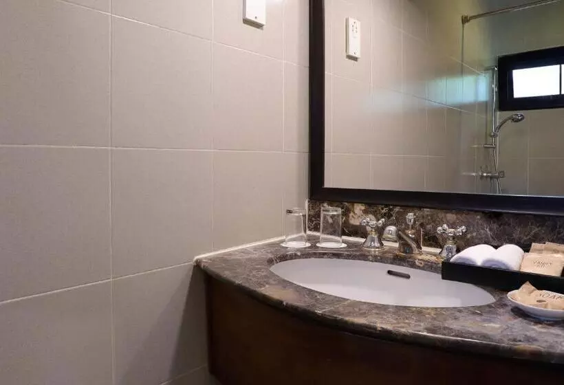 اتاق استاندارد با تراس, Berjaya Tioman Resort