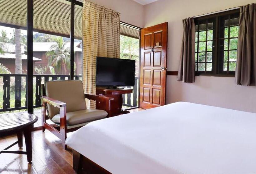 غرفة قياسية مزوَّدة بتراس, Berjaya Tioman Resort