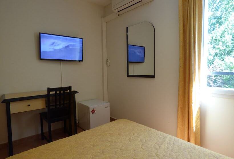 اتاق استاندارد, Appart  Court Inn Suites