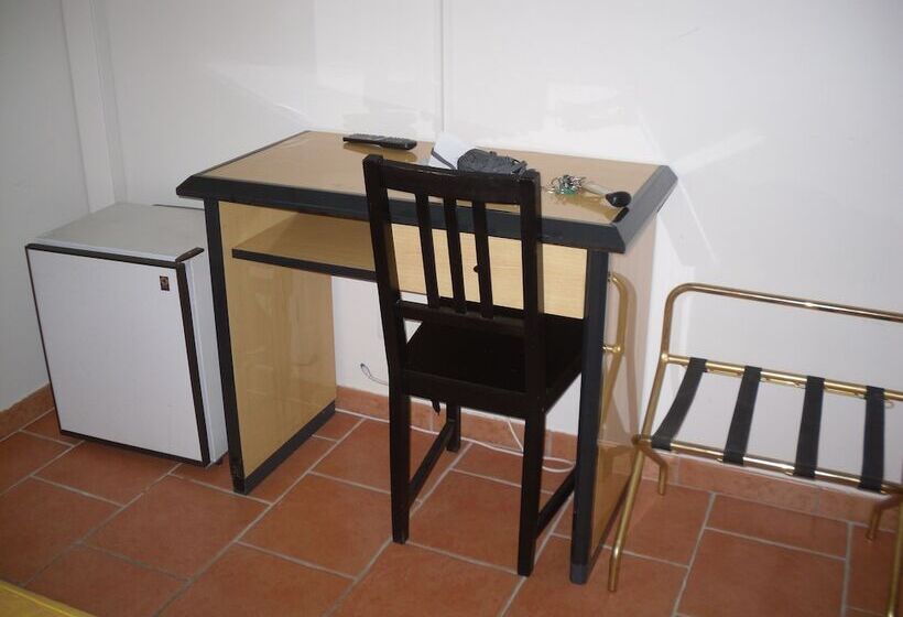 اتاق استاندارد, Appart  Court Inn Suites