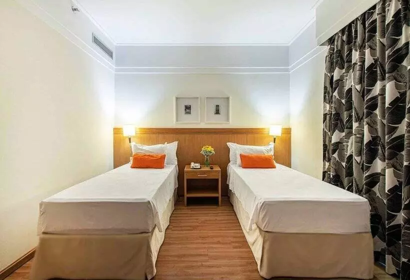Quarto Deluxe, Cassino Tower Campinas Cambui