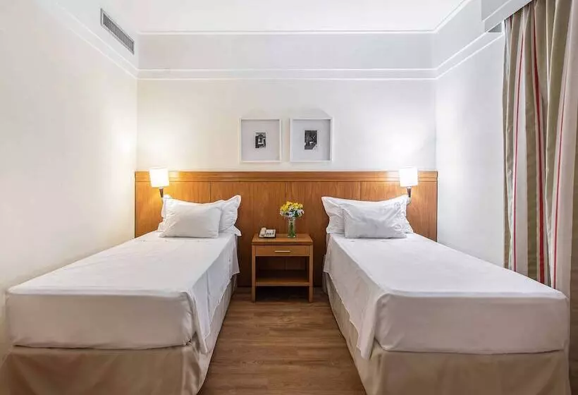 Quarto Deluxe, Cassino Tower Campinas Cambui