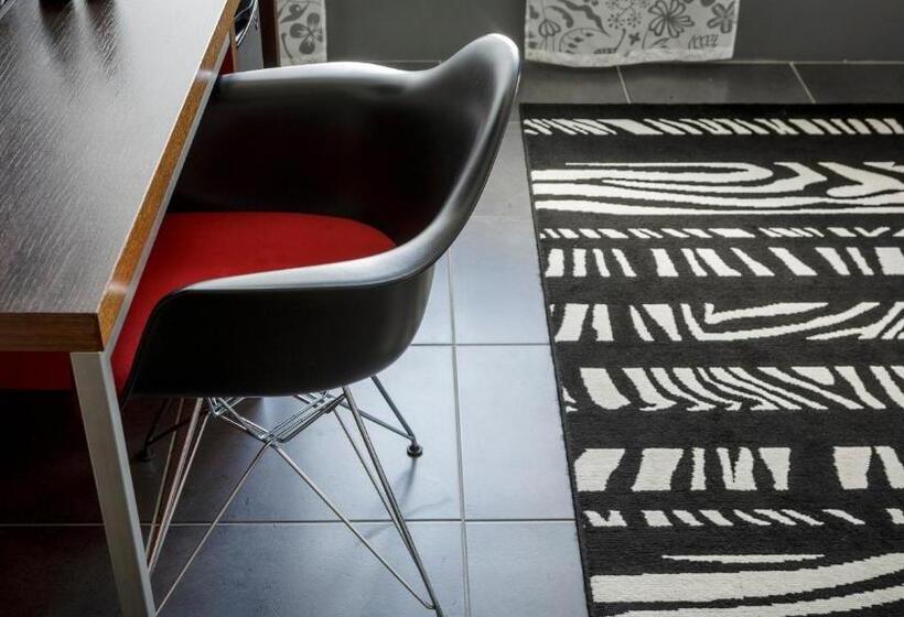 اتاق لوکس, Center Hotels Arnarhvoll