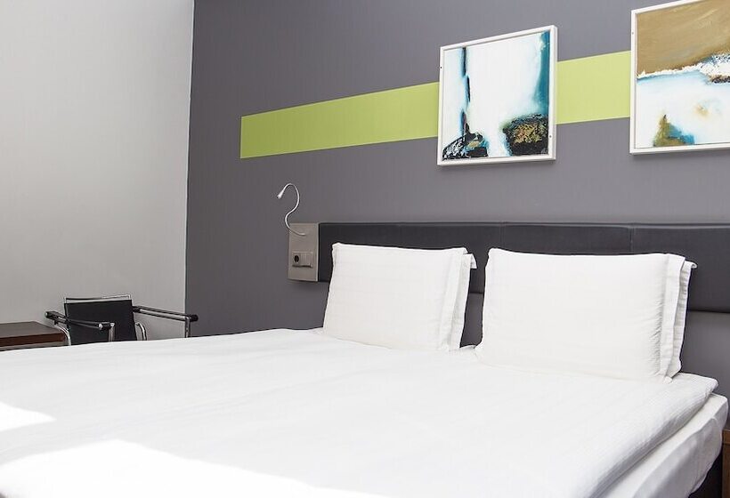 اتاق لوکس, Center Hotels Arnarhvoll