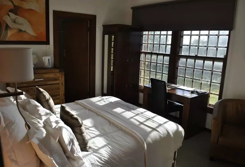 エクゼクティブルーム, Cotswold House