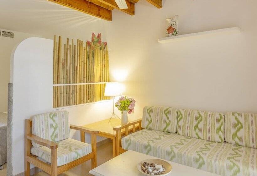 バルコニー付きスタンダードステューディオ, Es Baulo Petit