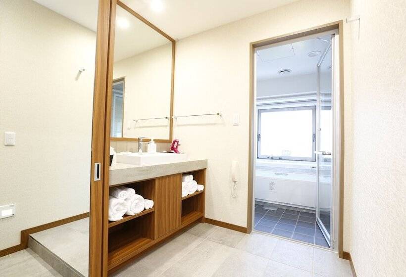 חדר דלוקס, Jal City Naha