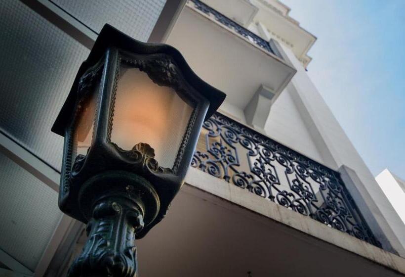 اتاق استاندارد سه نفره, Monte Alegre