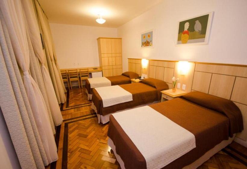 اتاق استاندارد سه نفره, Monte Alegre