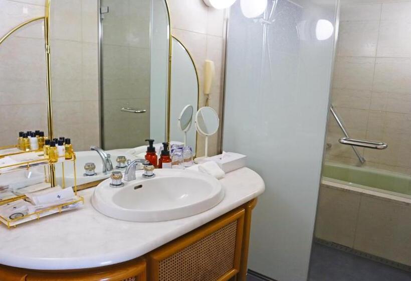 Люкс Вид на Город, Premier Hotel Nakajima Park Sapporo