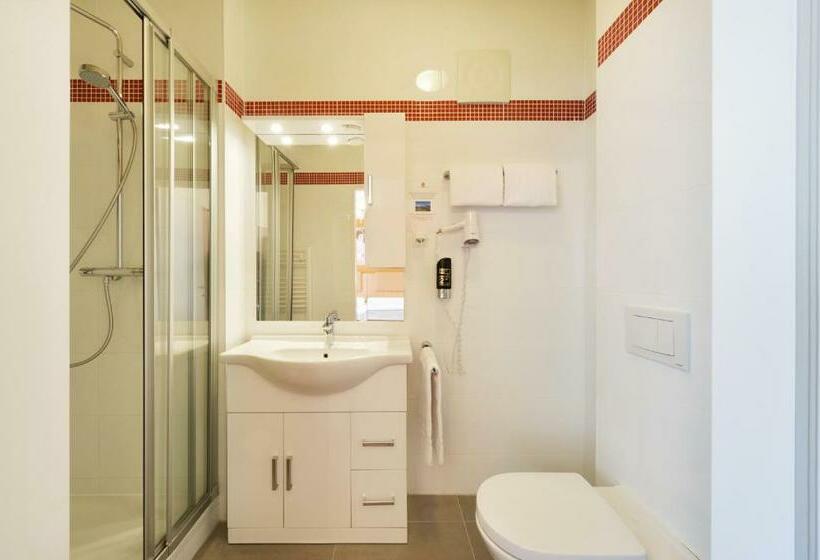 수피리어 룸, Garten  Und Kunsthotel Gabriel City