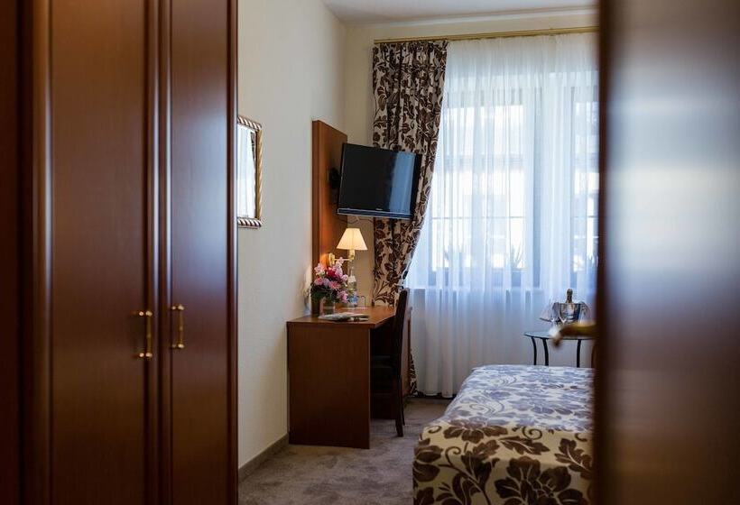 Номер Комфорт, Altdeutsche Weinstube  Superior