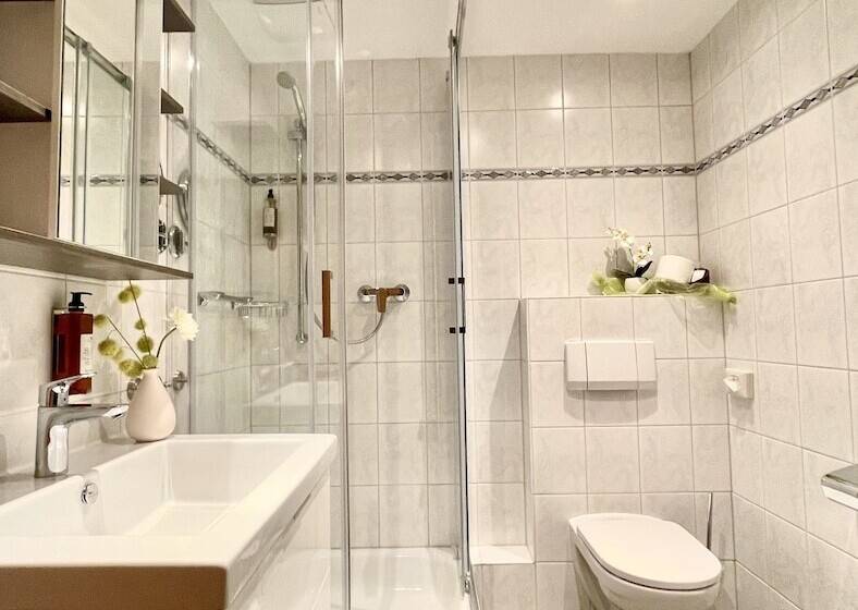 Номер Комфорт, Altdeutsche Weinstube  Superior