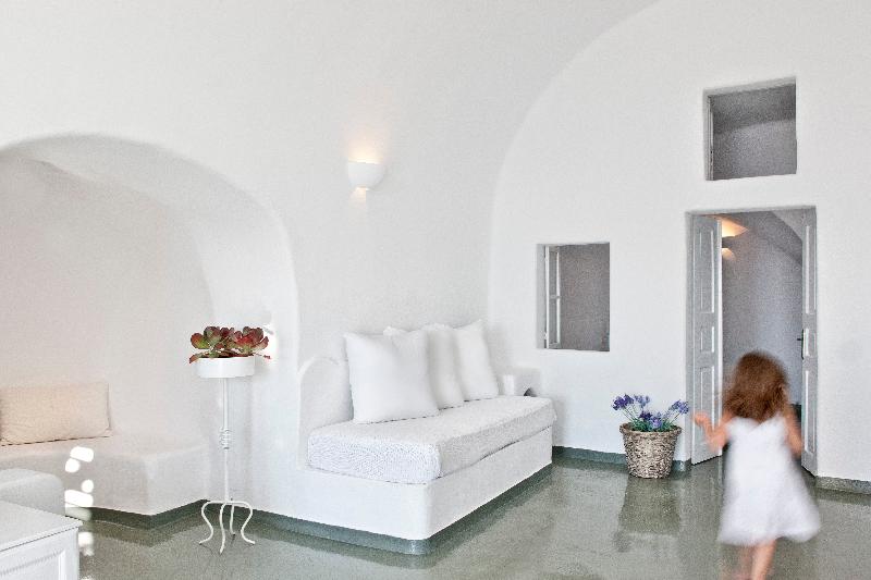 Люкс, Cliff Side Suites