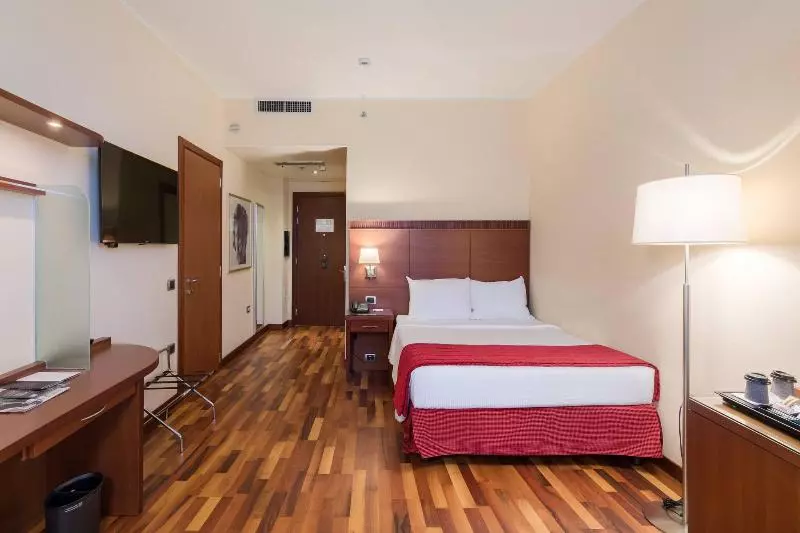 اتاق لوکس با تخت بزرگ, Courtyard By Marriott Venice Airport