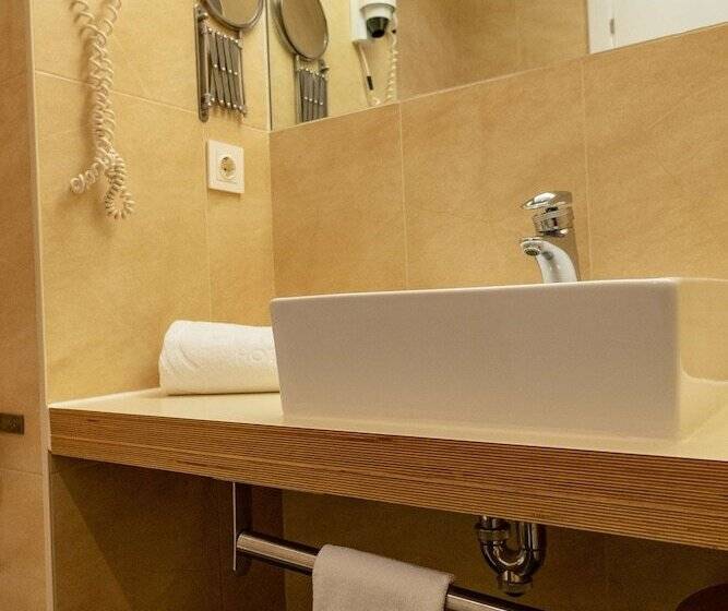 חדר סטנדרט, Eth Rioja