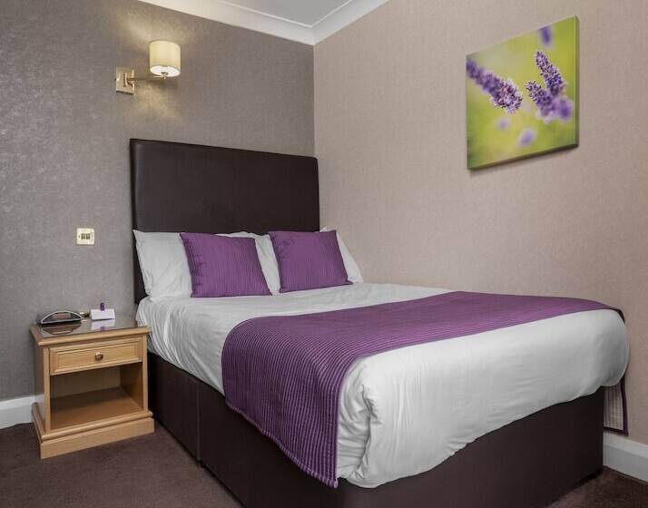 חדר סטנדרט יחיד, Burnley West Higher Trapp