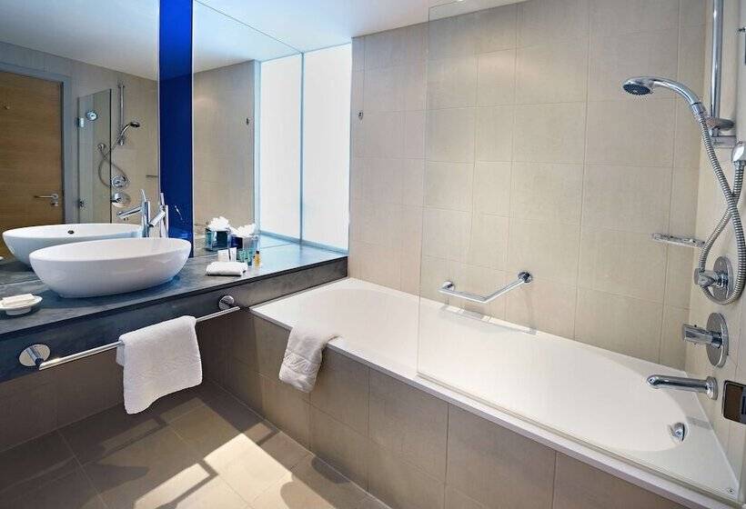 디럭스 룸, Hilton Manchester Deansgate