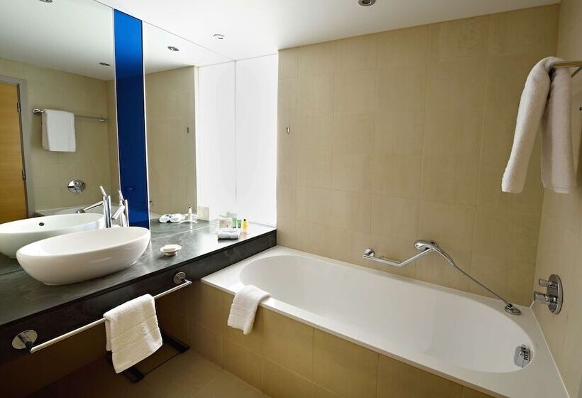 디럭스 룸, Hilton Manchester Deansgate