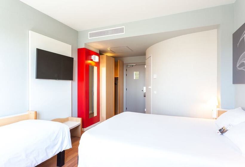 Номер Стандарт, Ibis Elche